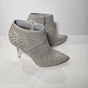 Steve Madden Silver Studded Heeled Boots Sz 8 1/2
